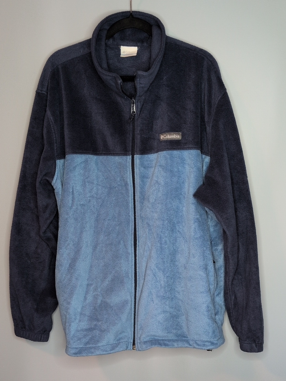 Columbia Men's Two-Tone Navy and Light Blue Zip Fleece Jacket Size 3X